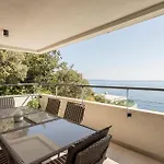 Beautiful In Dingac With Wifi Apartment Gornji Dingac